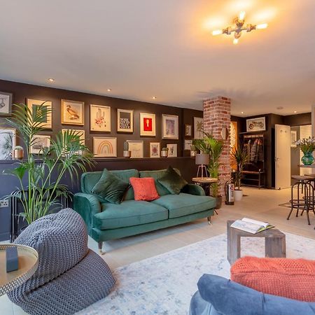 Chapel Loft Apartment Лондон Екстериор снимка