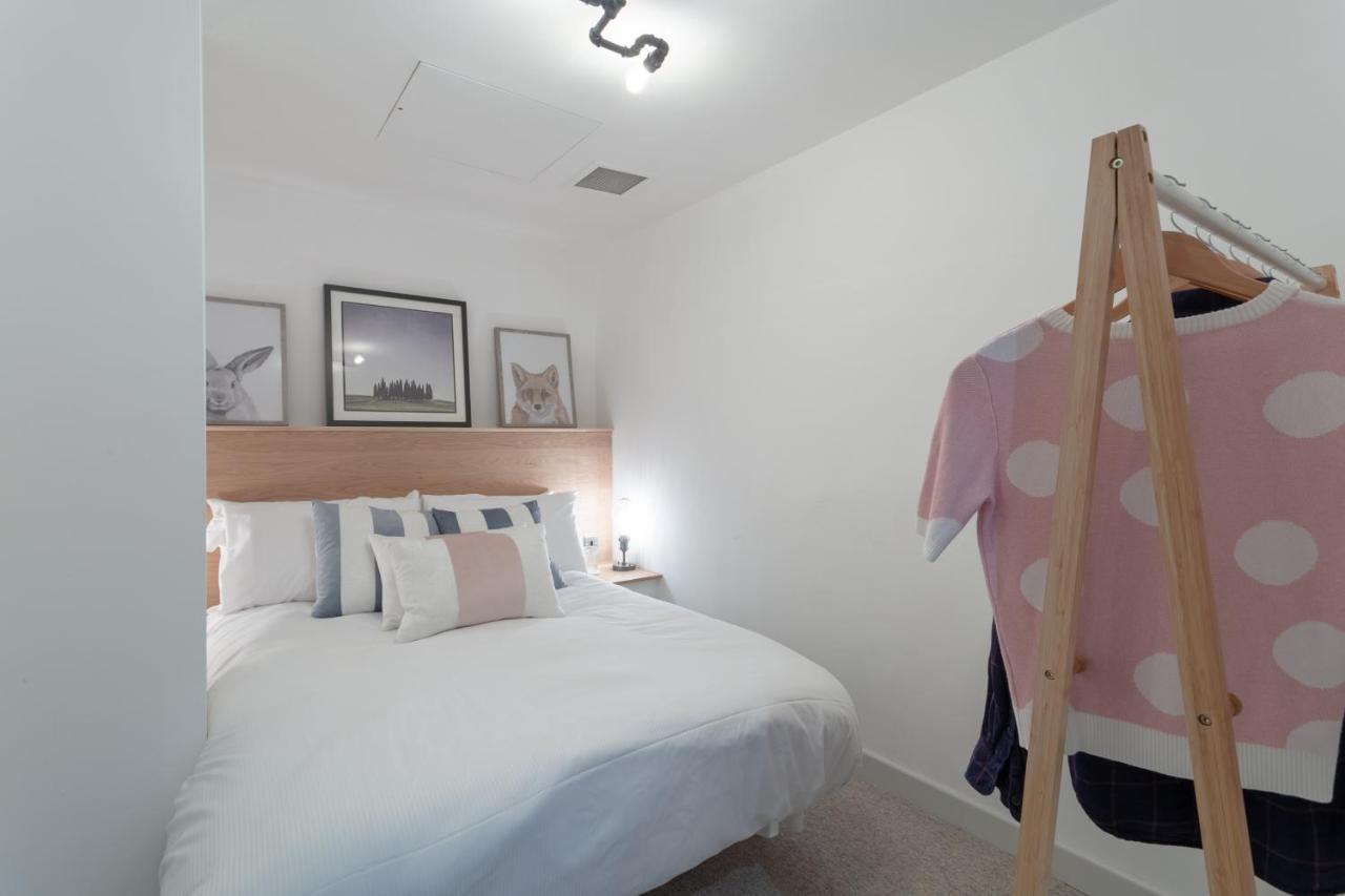 Chapel Loft Apartment Лондон Екстериор снимка